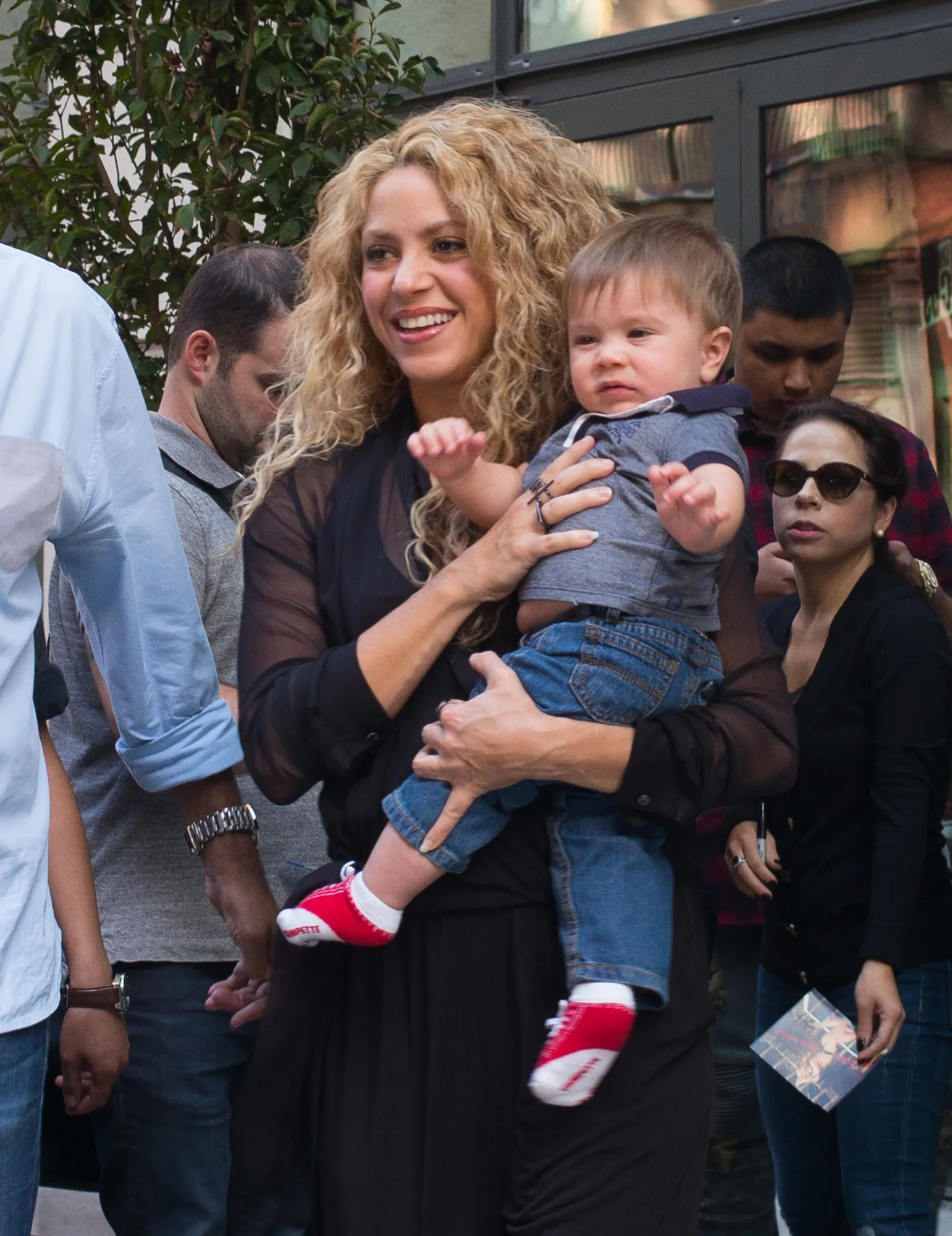 Shakira sempat ragu dirinya dapat kembali bernyanyi di depan para penikmat musik © Splashnews