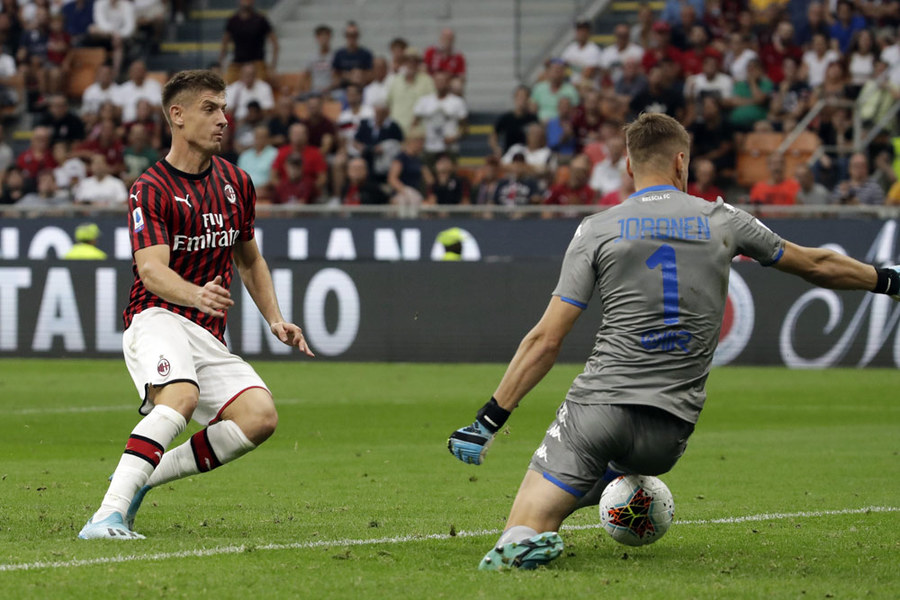 Gol Tunggal Hakan Menangkan Milan