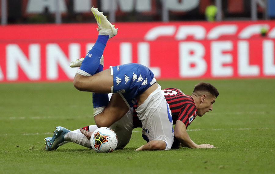 Gol Tunggal Hakan Menangkan Milan