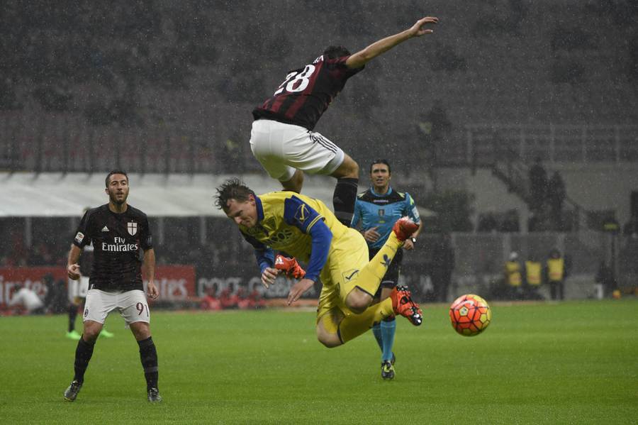 Taklukkan Chievo, Milan Raup Tiga Poin Lagi