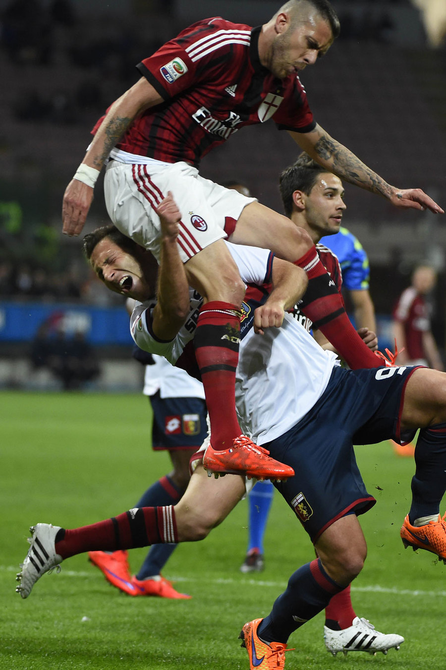 Genoa Bikin Milan Terpuruk di San Siro