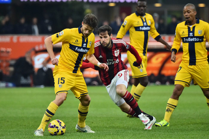 Milan Hempaskan Parma