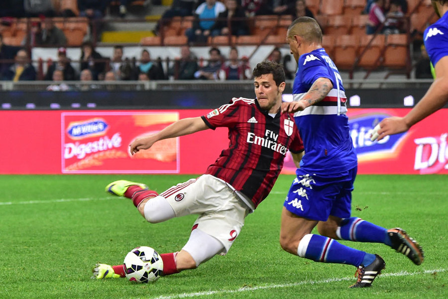 De Jong Gagalkan Kemenangan Sampdoria Atas Milan