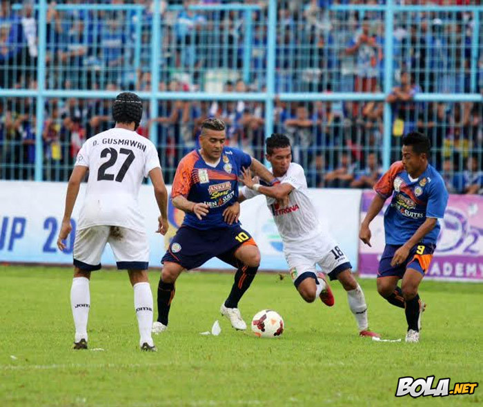 Awal Mulus Arema
