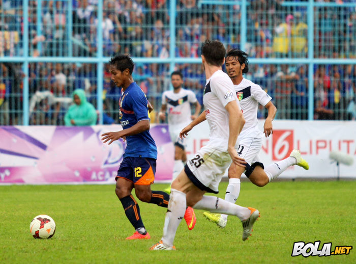 Awal Mulus Arema