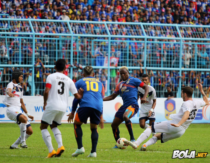 Awal Mulus Arema
