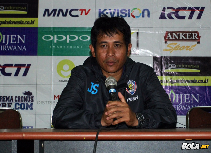 Bintang Lima Arema Terkam Macan Ibukota