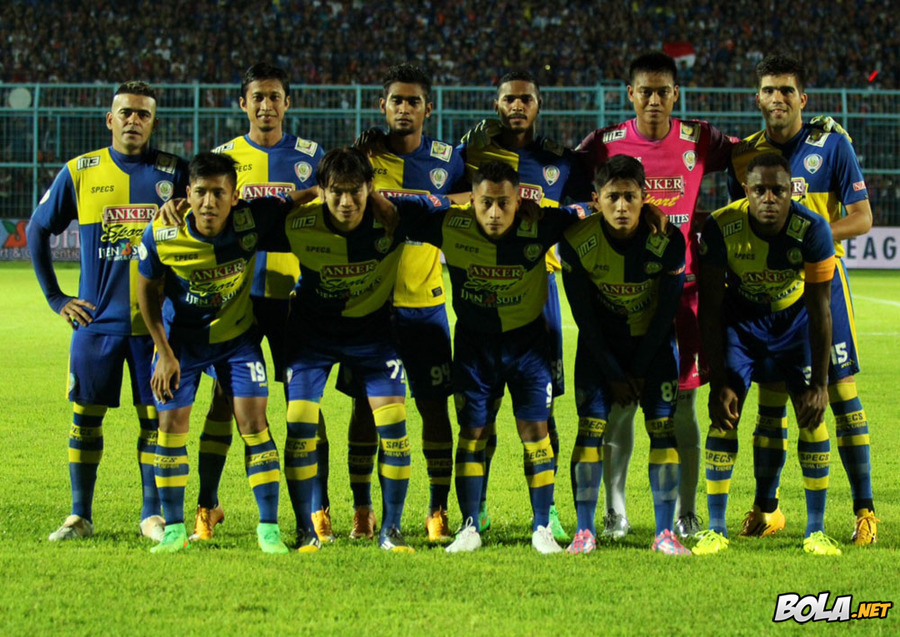 Penuh Drama dan Hujan Gol, Arema vs Persija Sama Kuat