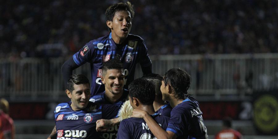 Pesta Arema FC di Pakansari