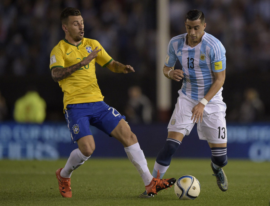 Superclasico Berakhir Tanpa Pemenang