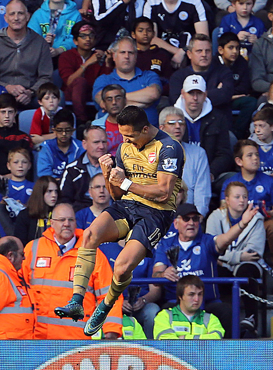 Arsenal Raup Poin Penuh di King Power Stadium