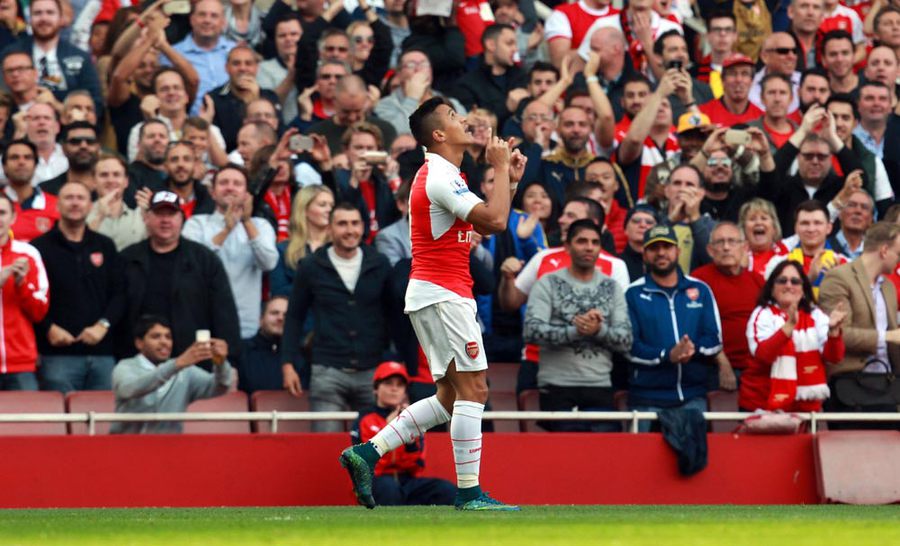 Arsenal Bantai Manchester United