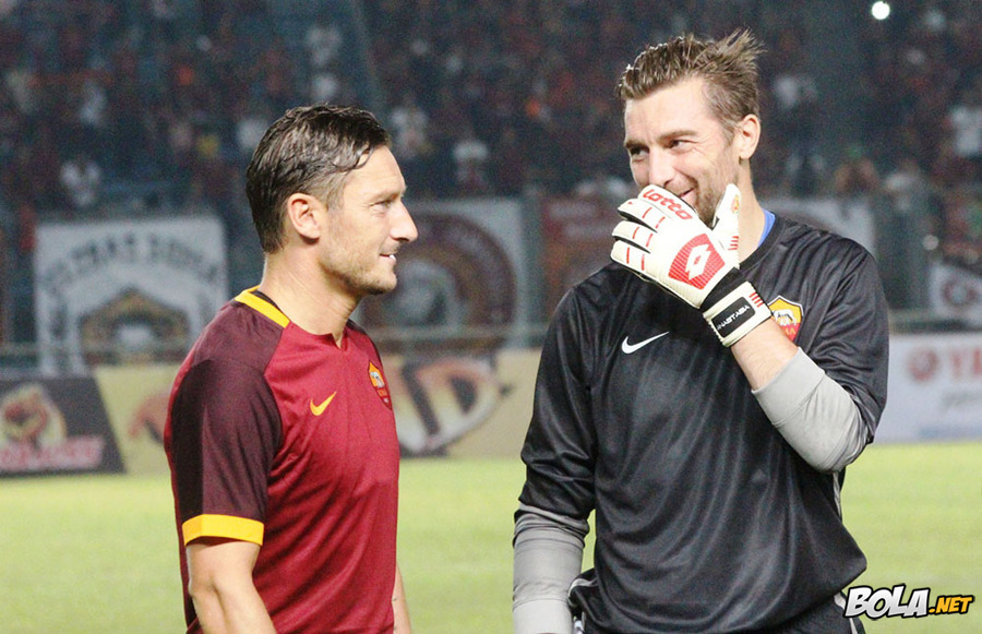 Serigala Roma Jajah Jakarta