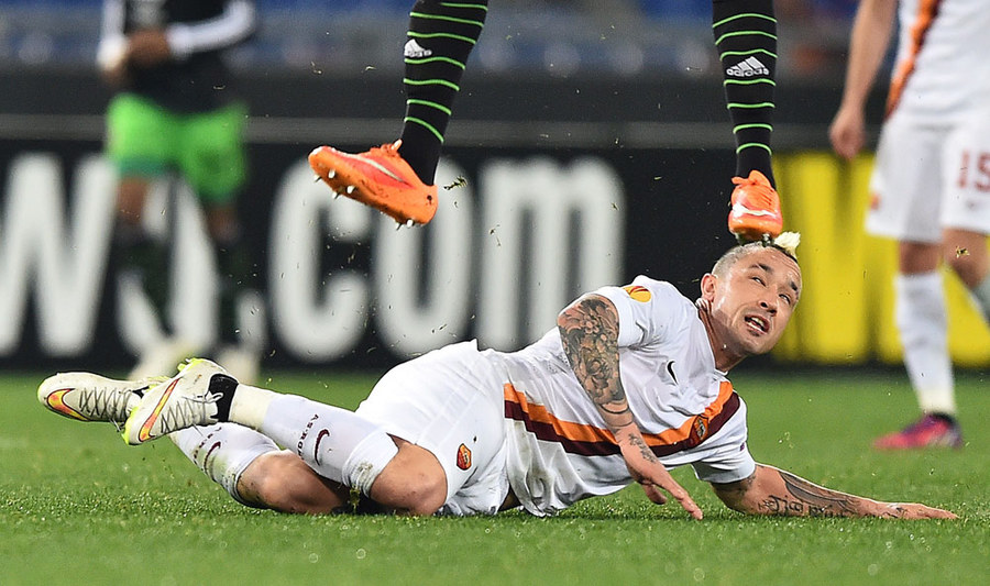 Roma Tertahan di Olimpico Roma Tertahan di Olimpico