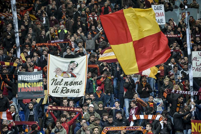 Totti Selamatkan Roma di Derby della Capitale