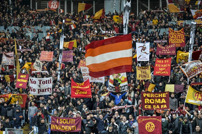 Totti Selamatkan Roma di Derby della Capitale