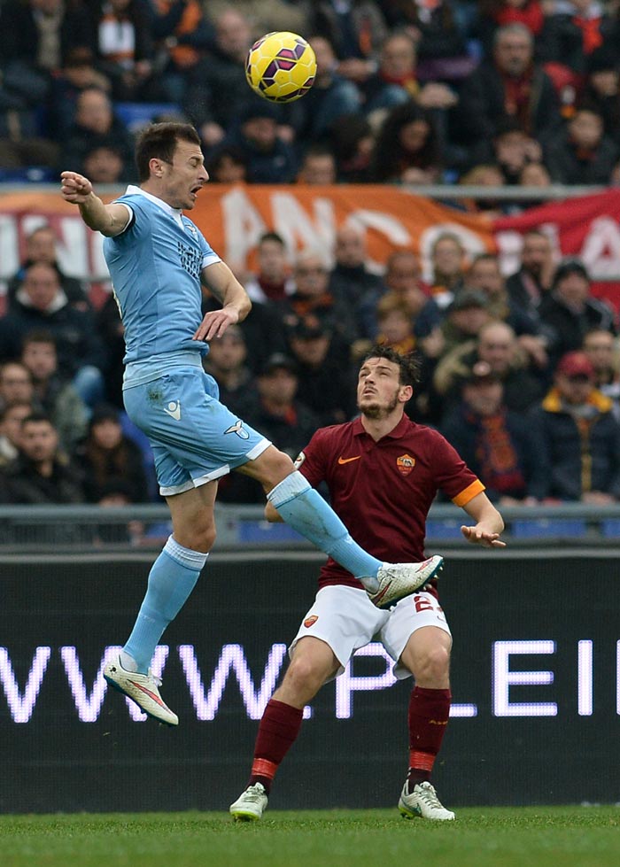 Totti Selamatkan Roma di Derby della Capitale