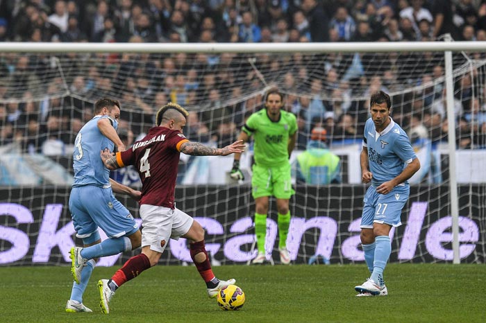 Totti Selamatkan Roma di Derby della Capitale