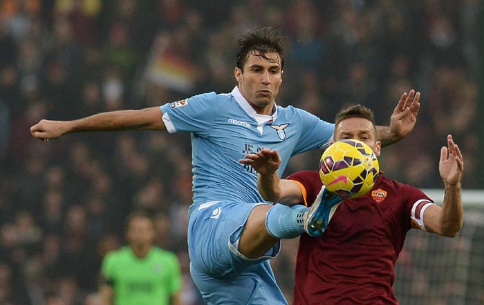 Totti Selamatkan Roma di Derby della Capitale