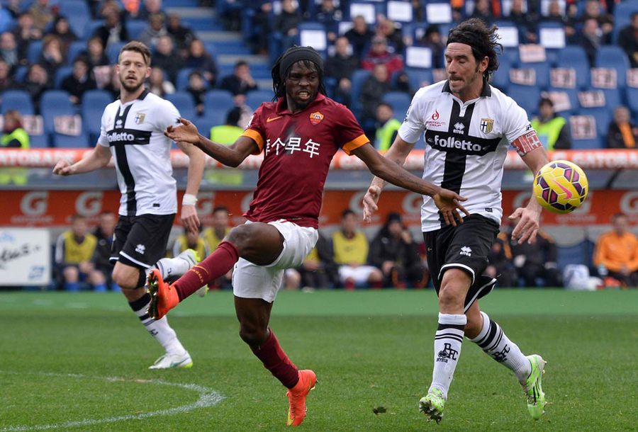 Parma Buat Frustrasi Roma