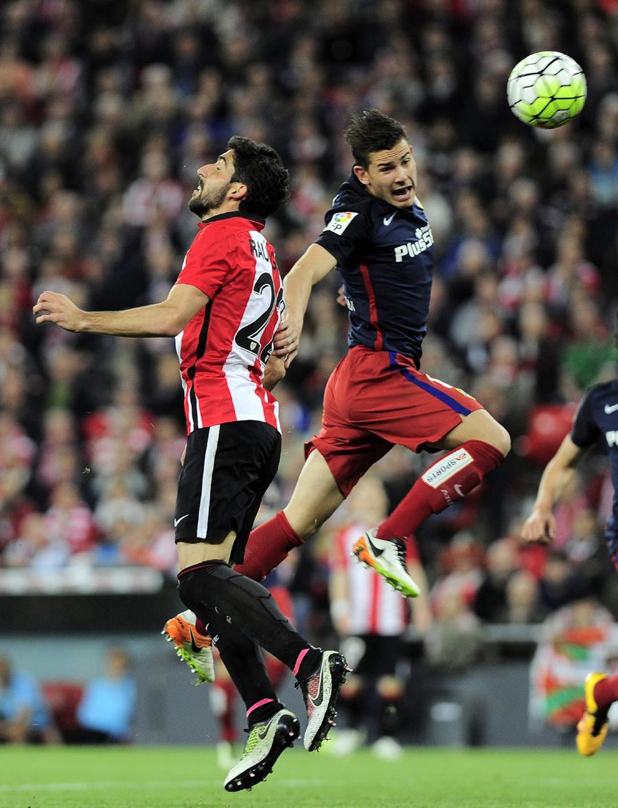 Menang Tipis, Atleti Susul Barcelona