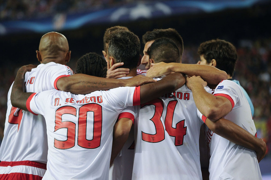 Los Colchoneros Dipecundangi Aguias