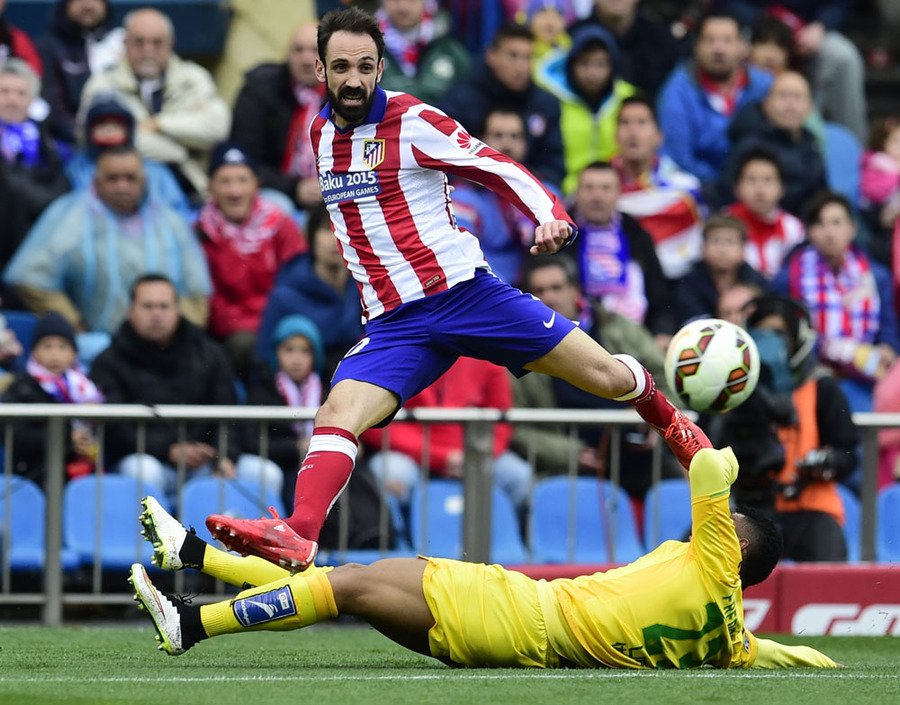 Set Piece Atleti Lagi-lagi Makan Korban