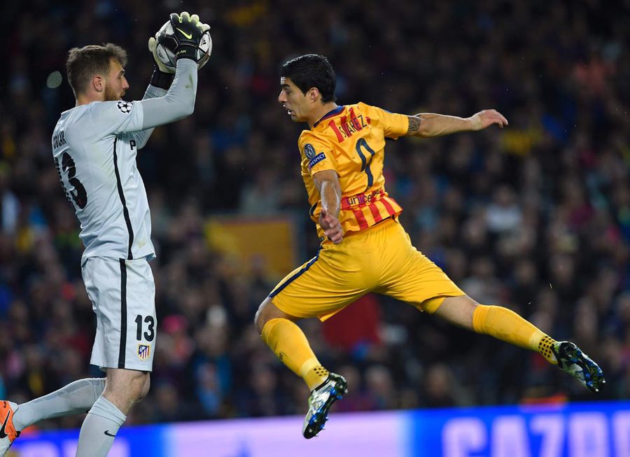 Panas, Brace Suarez Benamkan Atleti