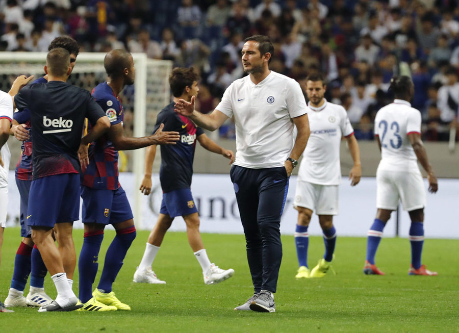 Chelsea Kalahkan Barcelona 2-1