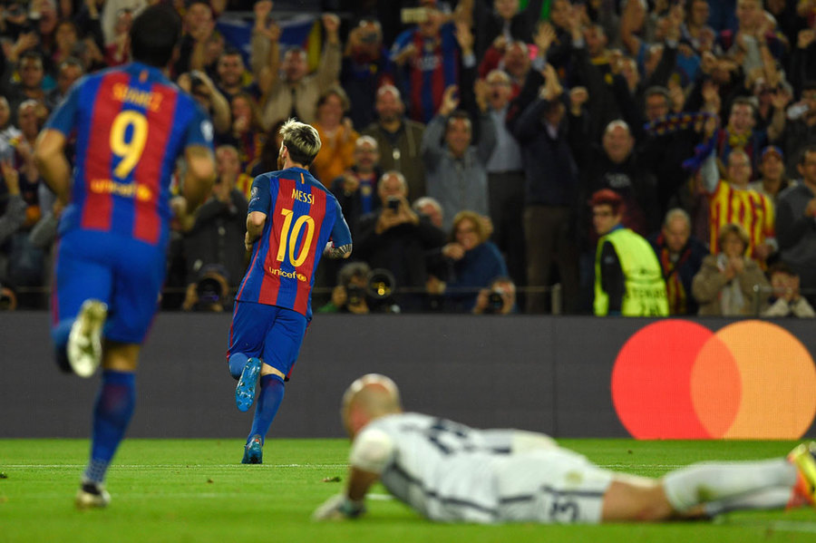 Messi Pimpin Barca Hancurkan Pasukan Guardiola