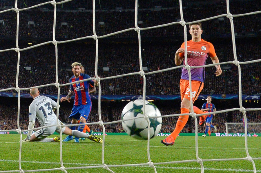 Messi Pimpin Barca Hancurkan Pasukan Guardiola