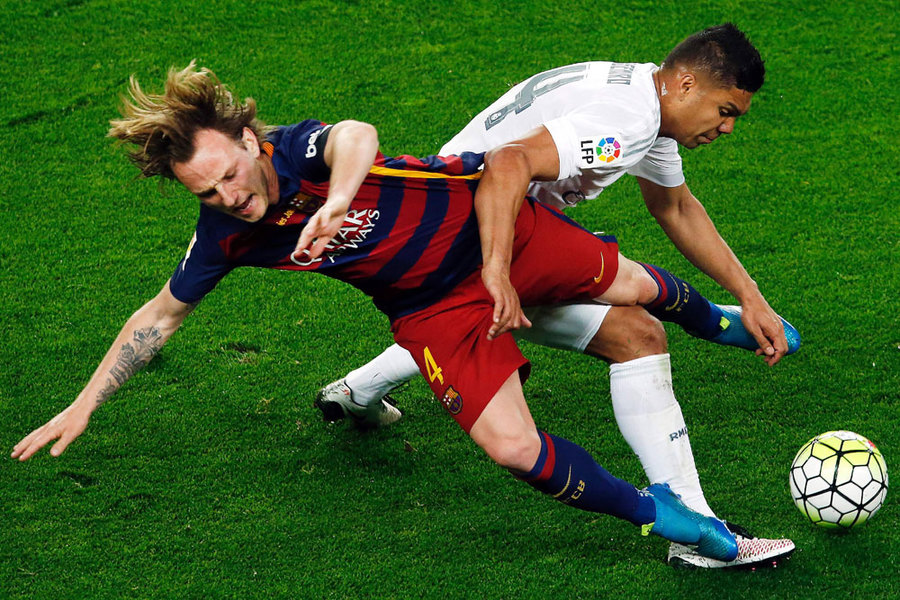 Ronaldo Bungkam Publik Camp Nou