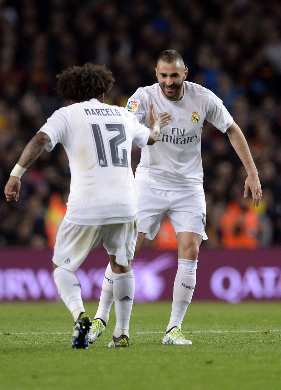 Ronaldo Bungkam Publik Camp Nou
