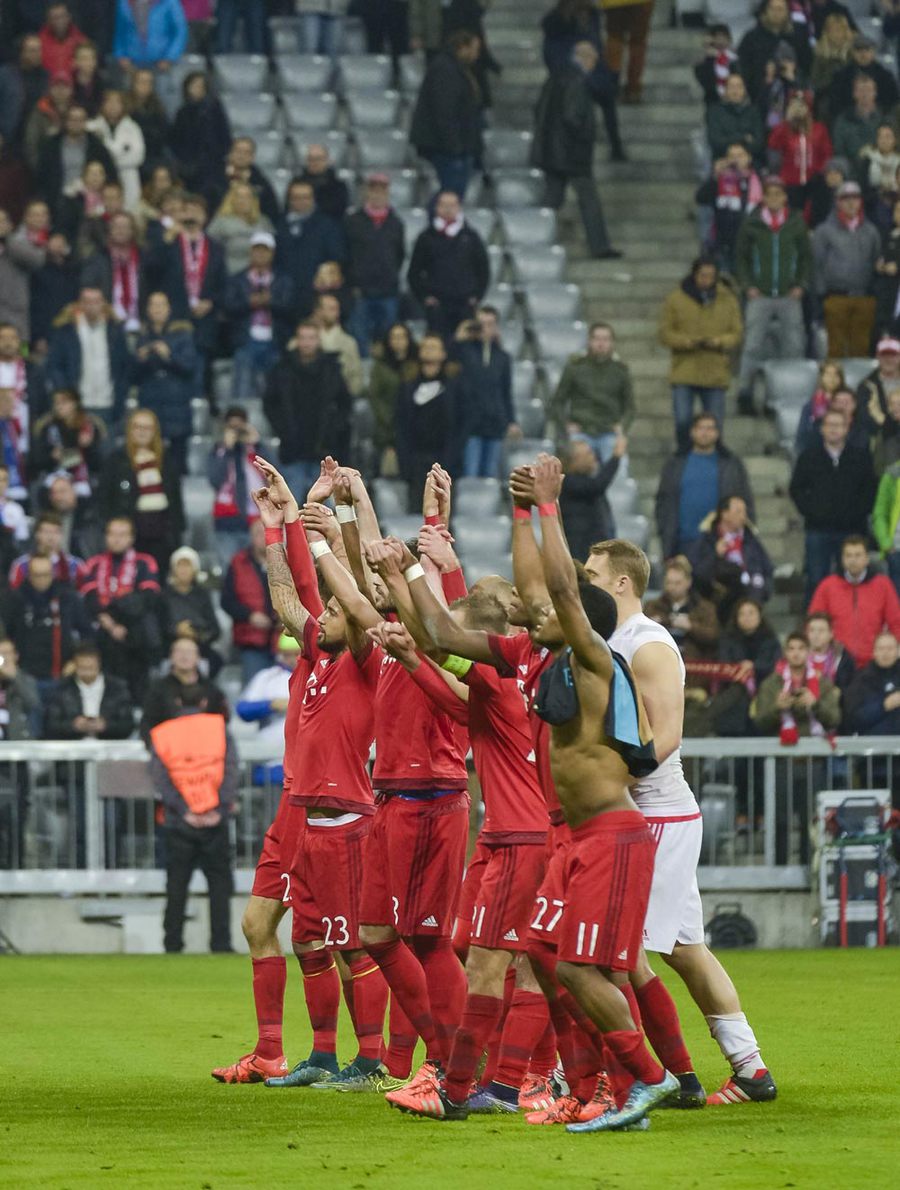 Bayern Munchen Bantai Arsenal