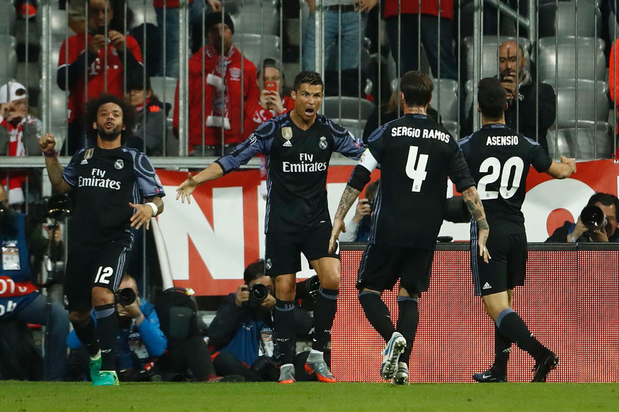 Milestone CR7 Bungkam Bayern di Allianz Arena
