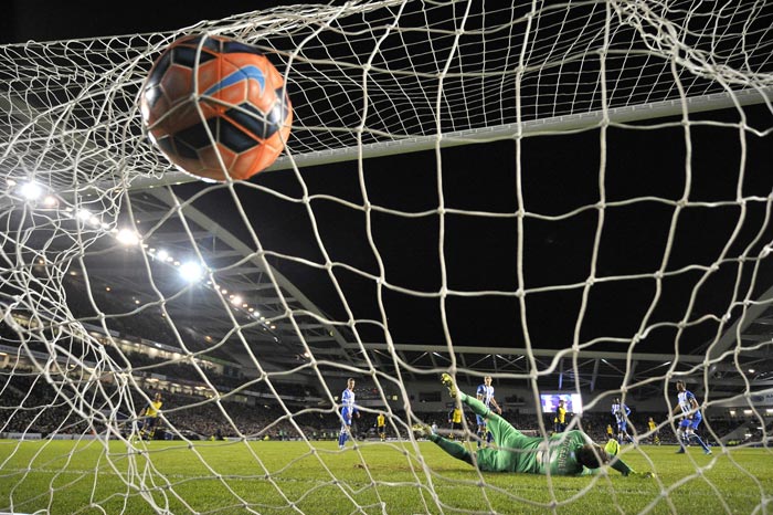 Arsenal Susah Payah Tundukkan Brighton