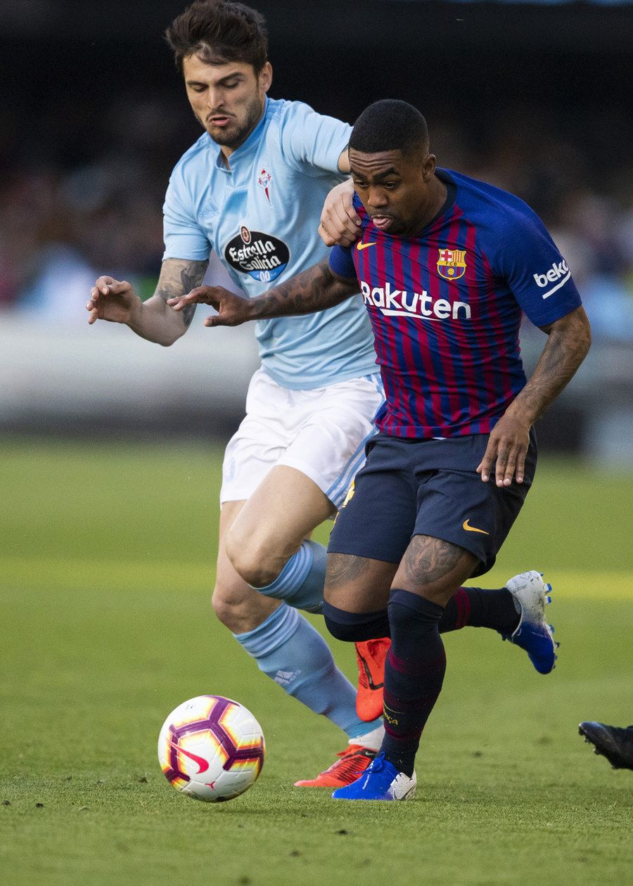 Kala Barca Tertunduk di Balaidos