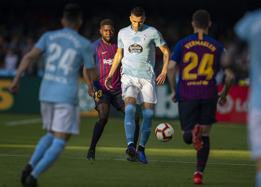 Kala Barca Tertunduk di Balaidos
