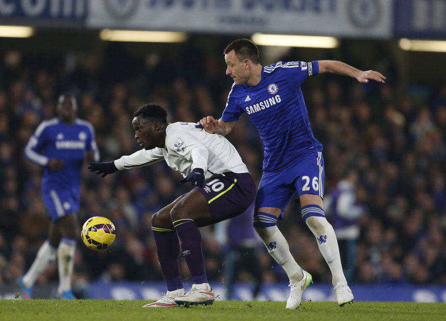 Gol Tunggal Willian Tumbangkan Everton