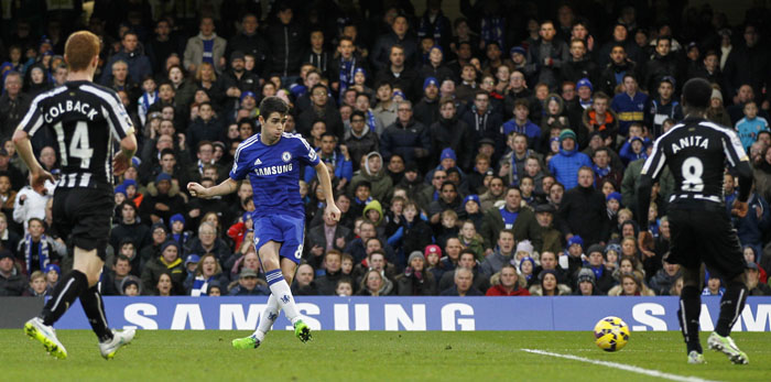 The Blues Sukses Balas Dendam Sekaligus Menjauh