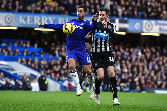 The Blues Sukses Balas Dendam Sekaligus Menjauh