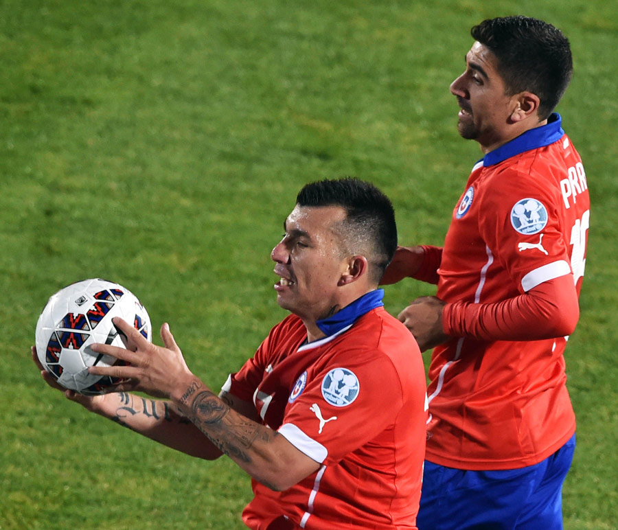 Chile Gilas Bolivia Tanpa Ampun