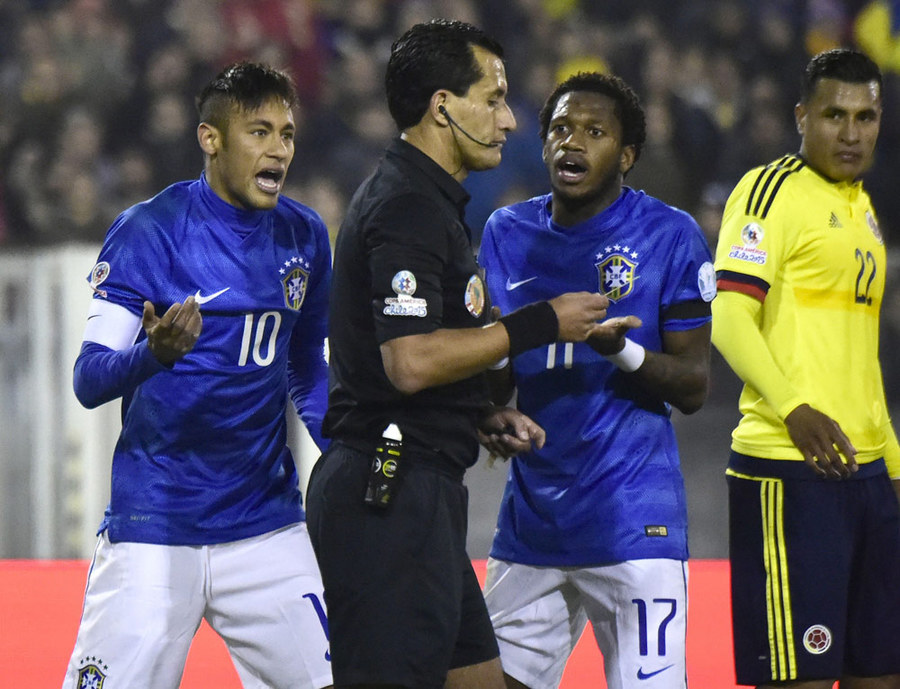 Kolombia Raih Kemenangan Perdana