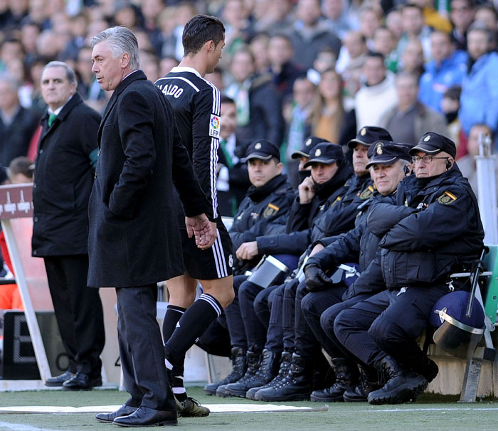Berkat Penalti, Kartu Merah Ronaldo Tak Jadi Masalah