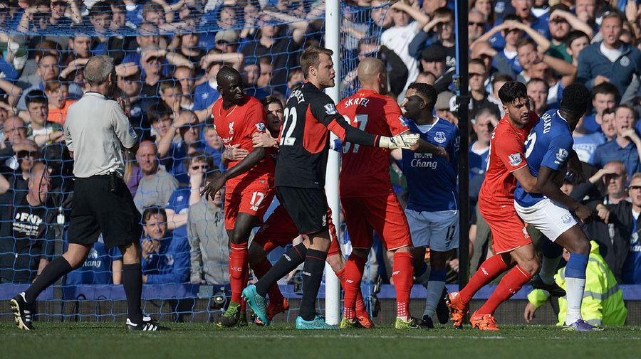 Liverpool Tahan Imbang Everton