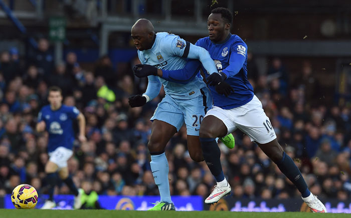 The Citizens Tertahan di Goodison Park