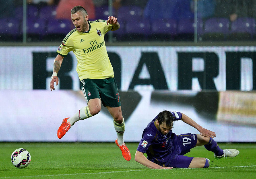 Milan Menyerah di Markas Fiorentina