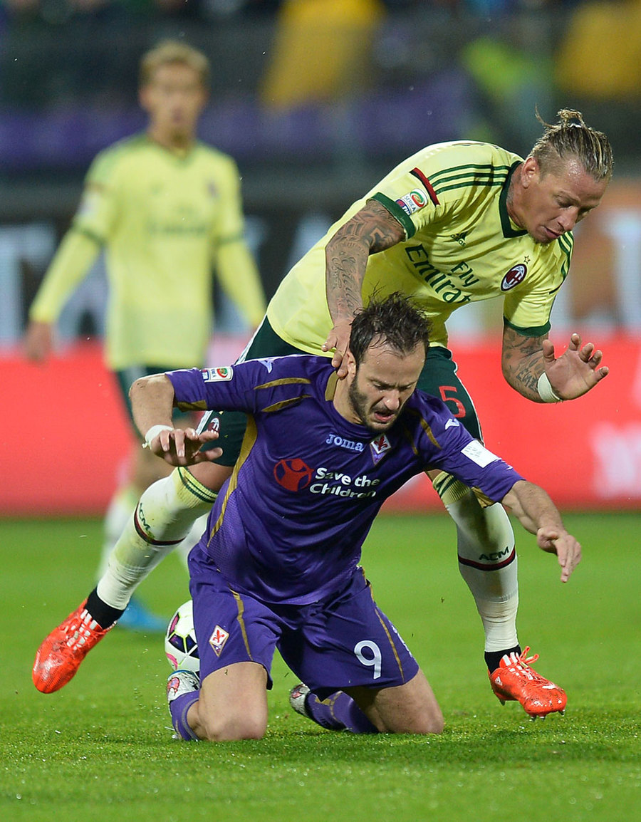 Milan Menyerah di Markas Fiorentina