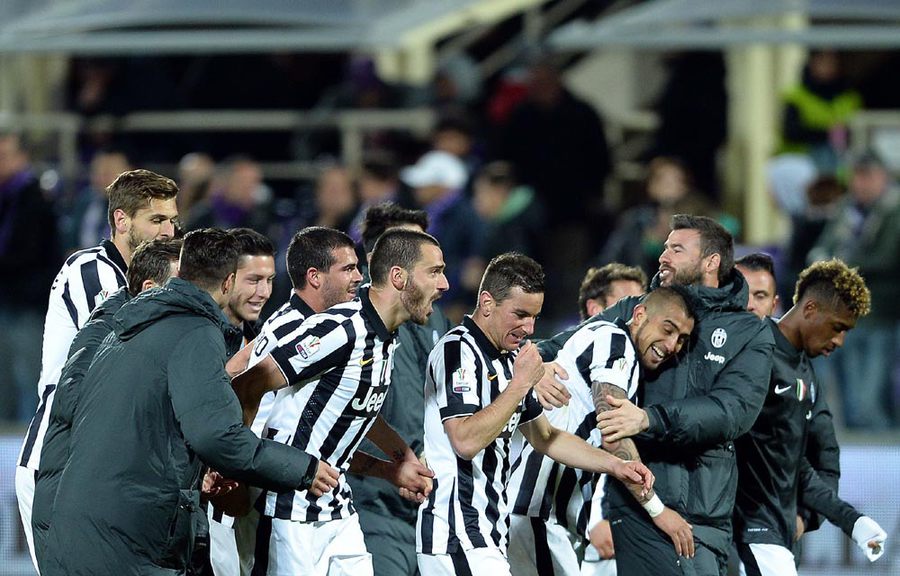 Balik Kedudukan, Juventus Hajar Fiorentina