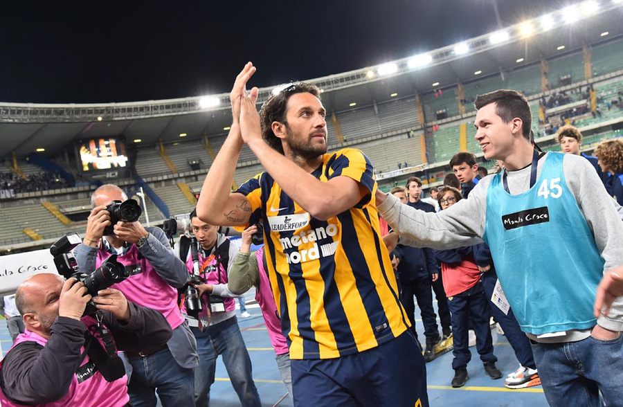 Juventus Tumbang di Perpisahan Luca Toni Juventus Tumbang di Perpisahan Luca Toni